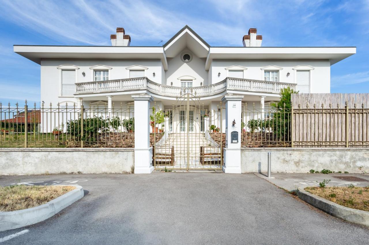White House Apartment Lainate Luaran gambar