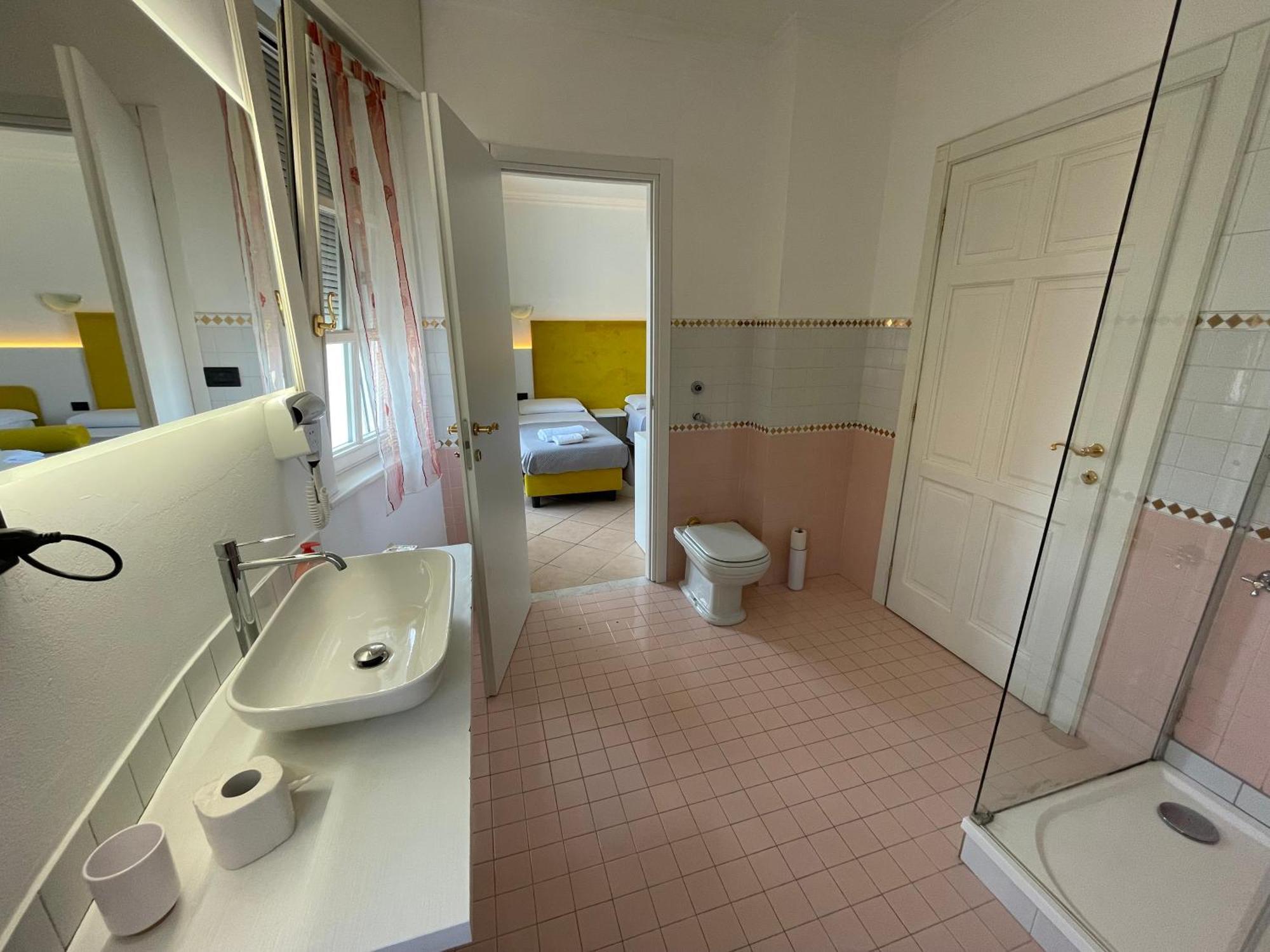 White House Apartment Lainate Luaran gambar