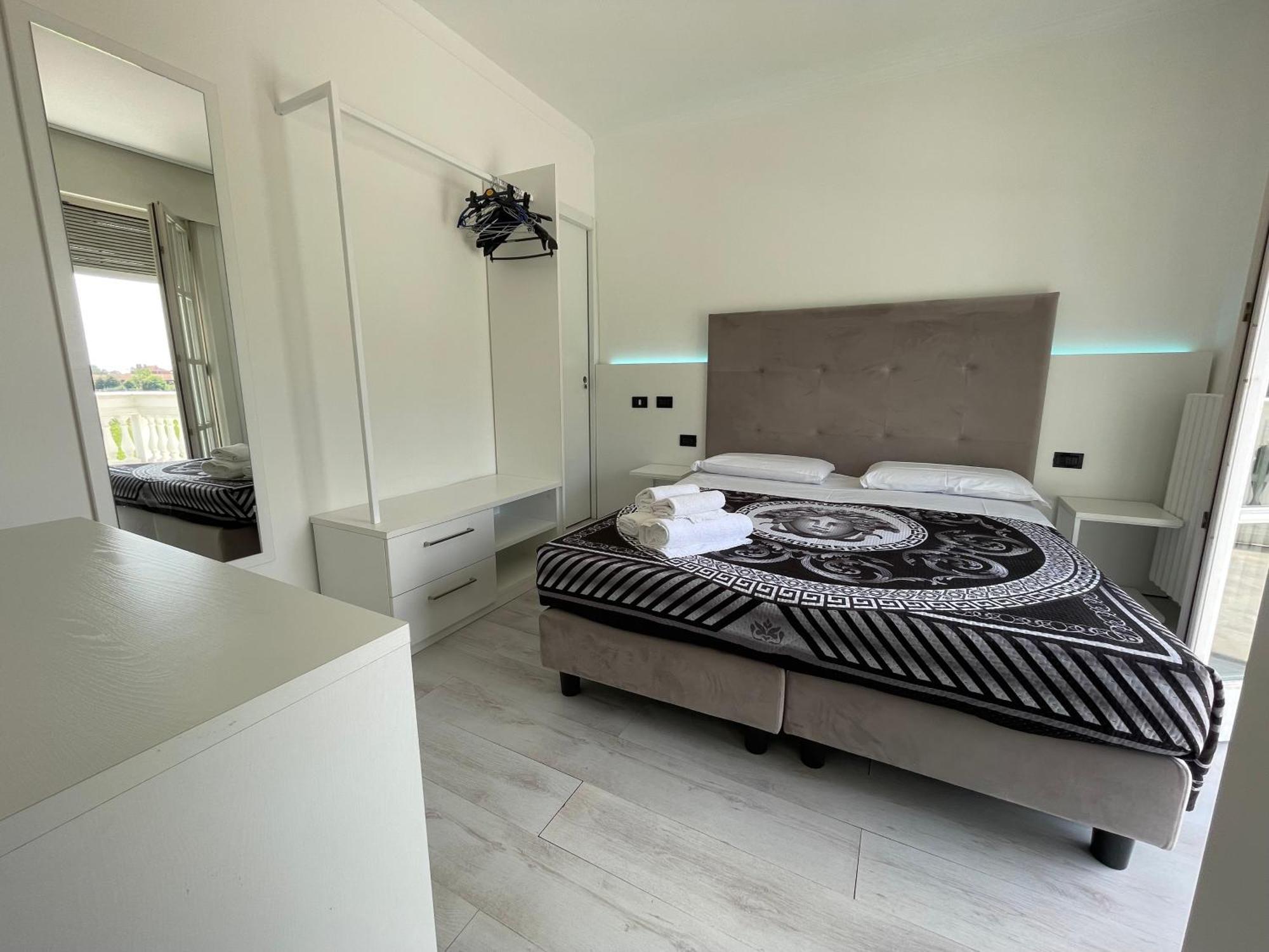 White House Apartment Lainate Luaran gambar